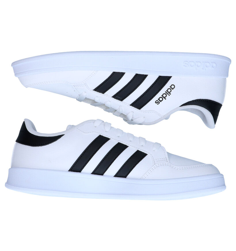 adidas Breaknet Baskets en Blanc pour hommes (308440)