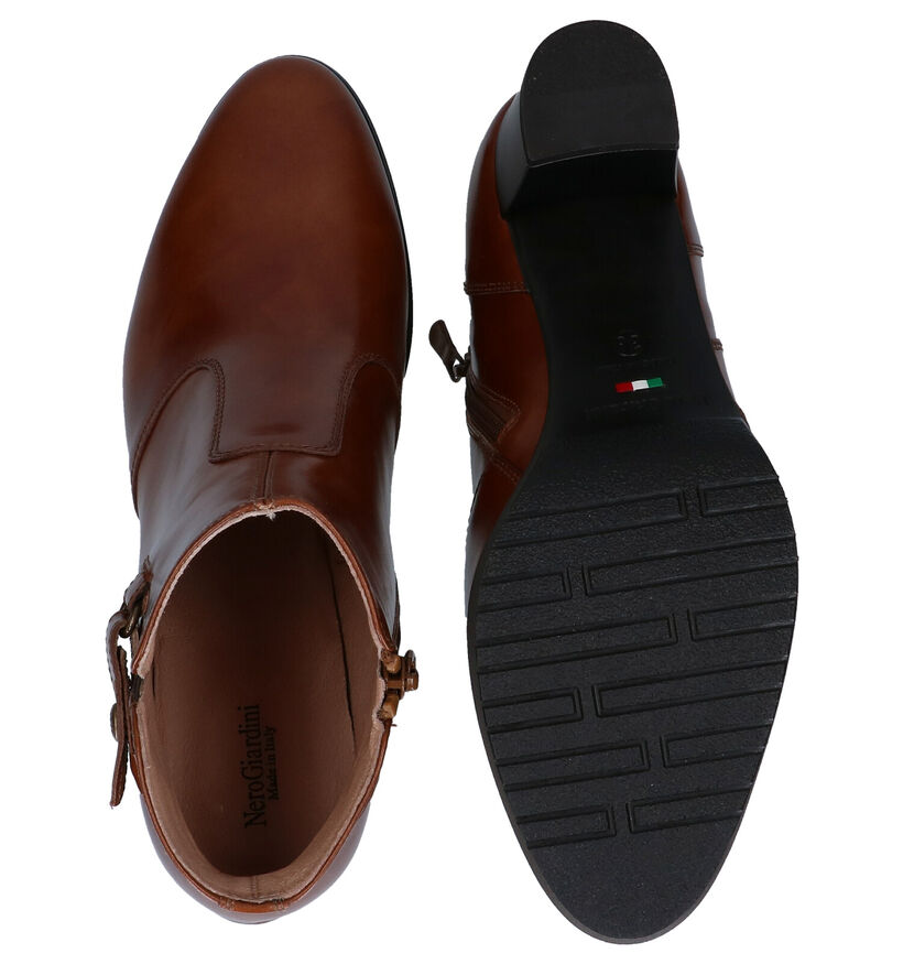 NeroGiardini Bottines à talons en Cognac en cuir (278978)