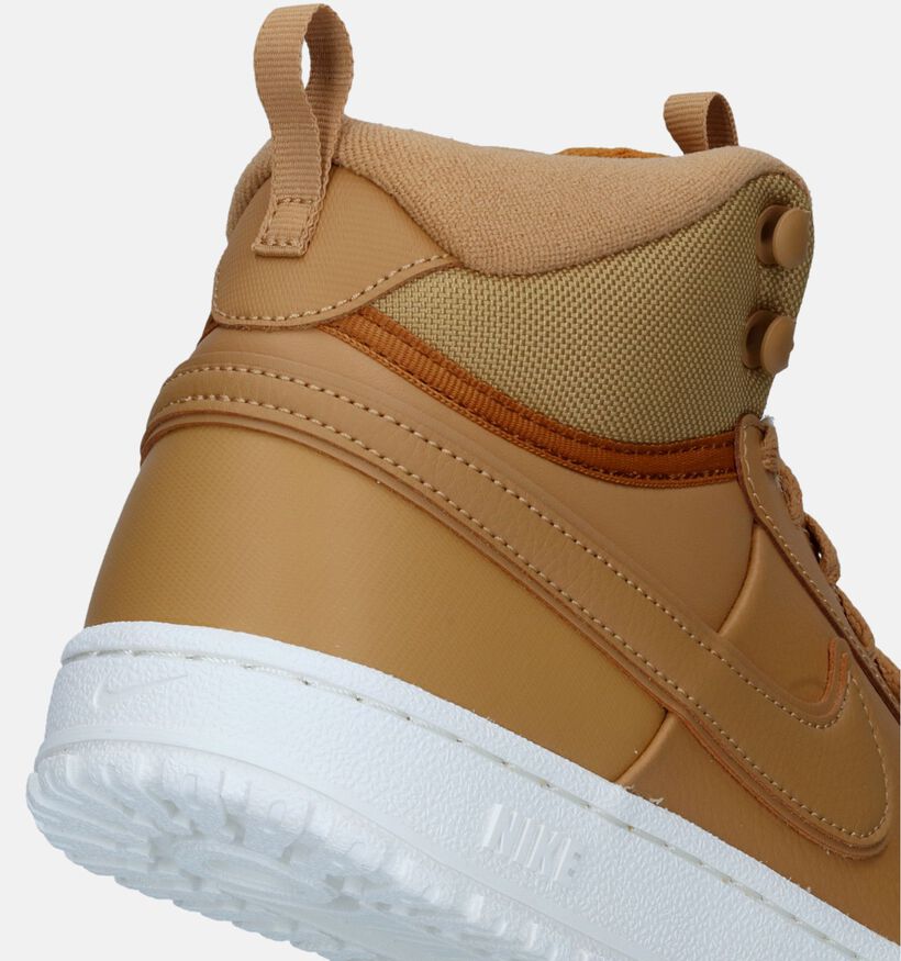 Nike Court Vision Mid Winter Baskets en Camel pour hommes (332336)