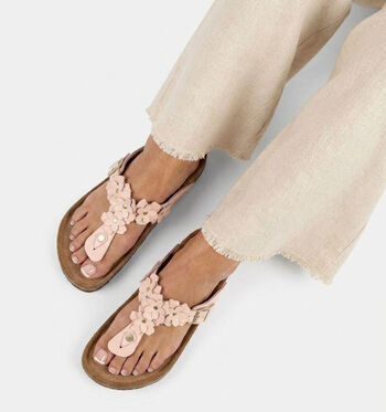 Birkenstock Gizeh Slippers white/light rose