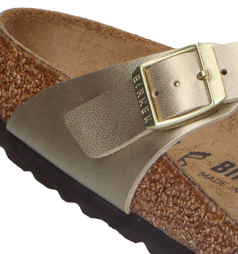 Birkenstock Gizeh Tongs en Or pour femmes (339534)