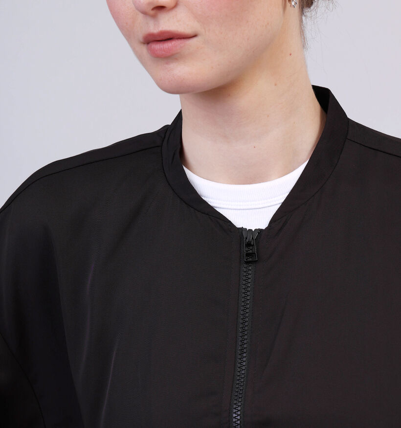 Vero Moda Lola Veste bomber en Noir pour femmes (352129)
