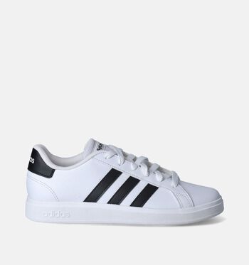 Baskets blanc