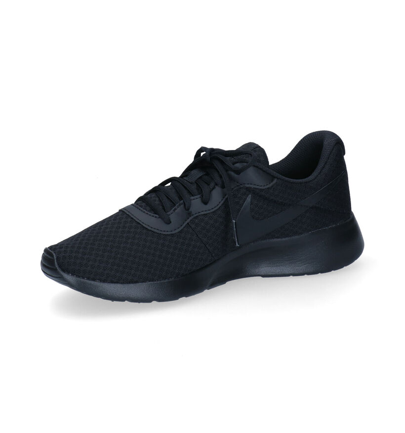 Nike Tanjun Zwarte Sneakers voor heren (299349)