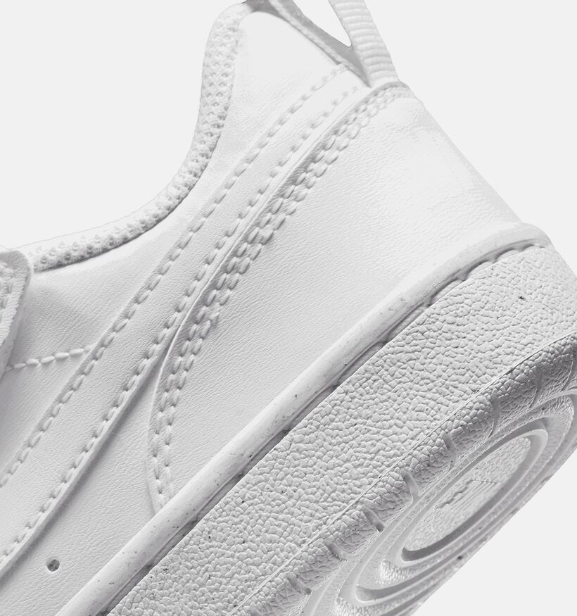 Nike Court Borough LOW 2 PS Baskets en Blanc pour filles, garçons (350500)