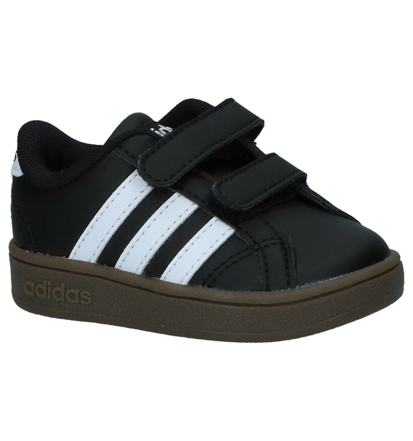 adidas Baskets basses en Noir en simili cuir (237193)