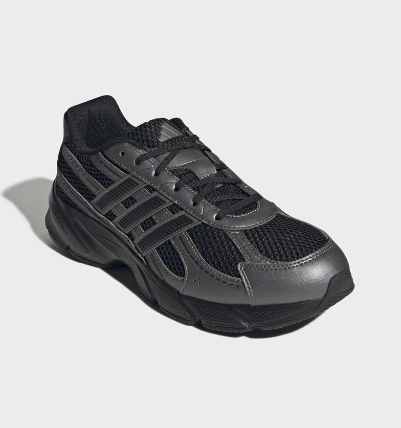 adidas Technochaos 2000 Baskets basses en Noir pour hommes (372681)