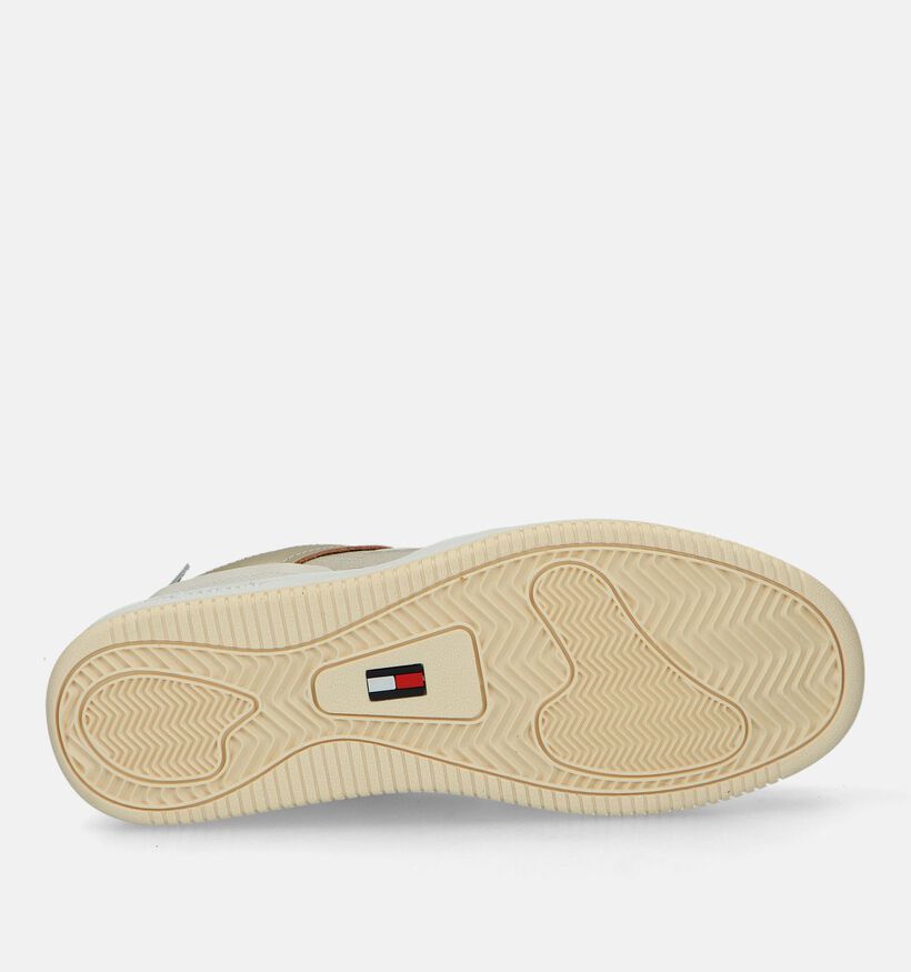 Tommy Hilfiger Retro Baskets en Écru pour femmes (326166) - pour semelles orthopédiques