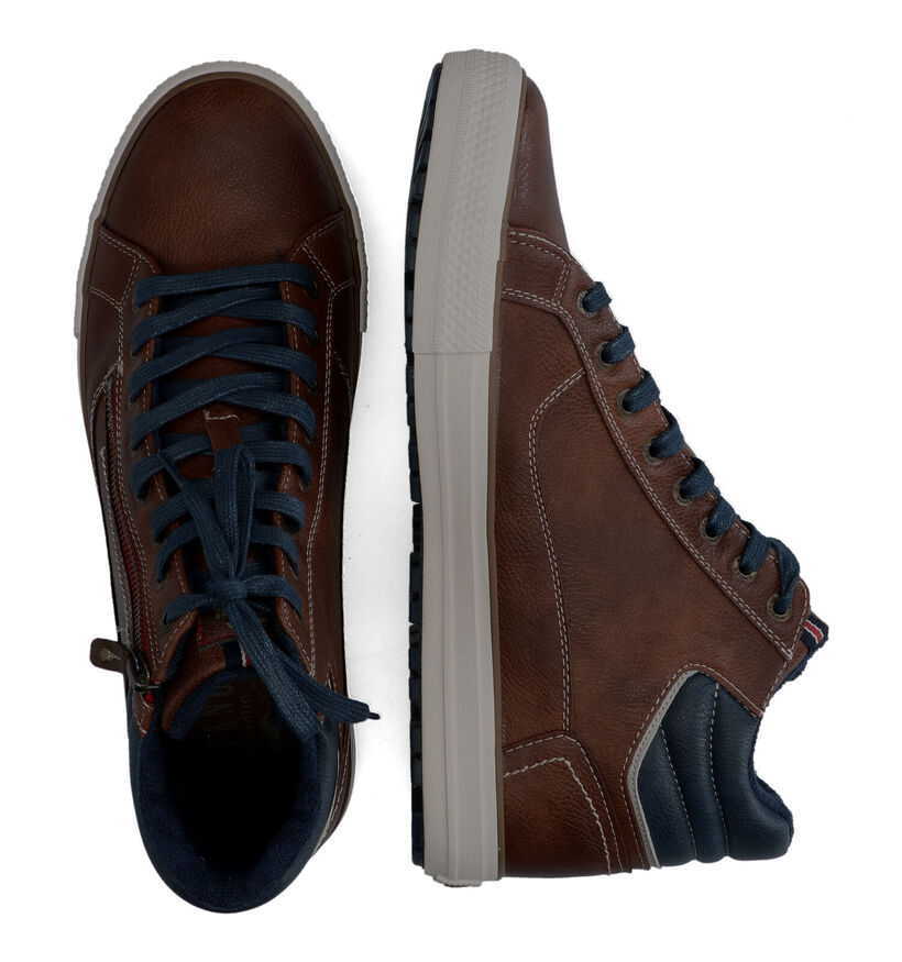 Mustang Chaussures hautes en Brun foncé pour hommes (313559)