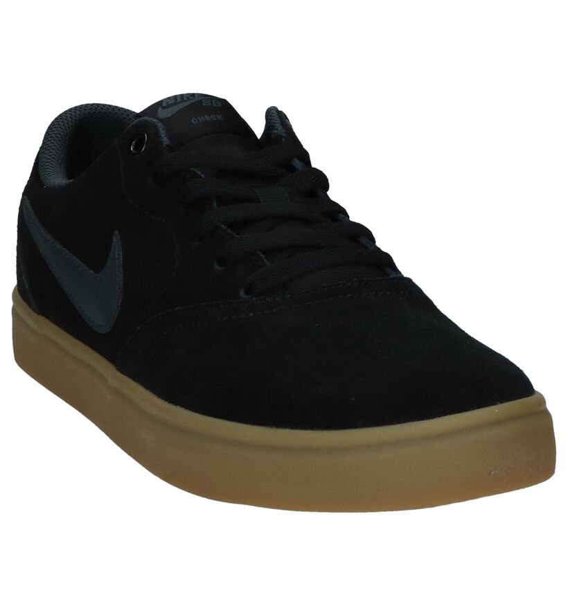 SB Baskets de skate en Noir en daim (234062)