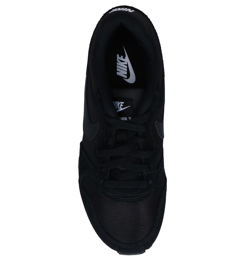 Nike Baskets sportives en Noir en daim (250252)