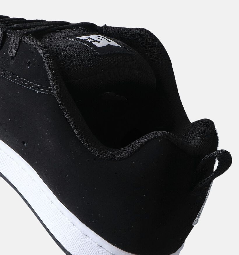 DC Shoes Court Graffik Baskets de skate en Noir pour femmes (350829)