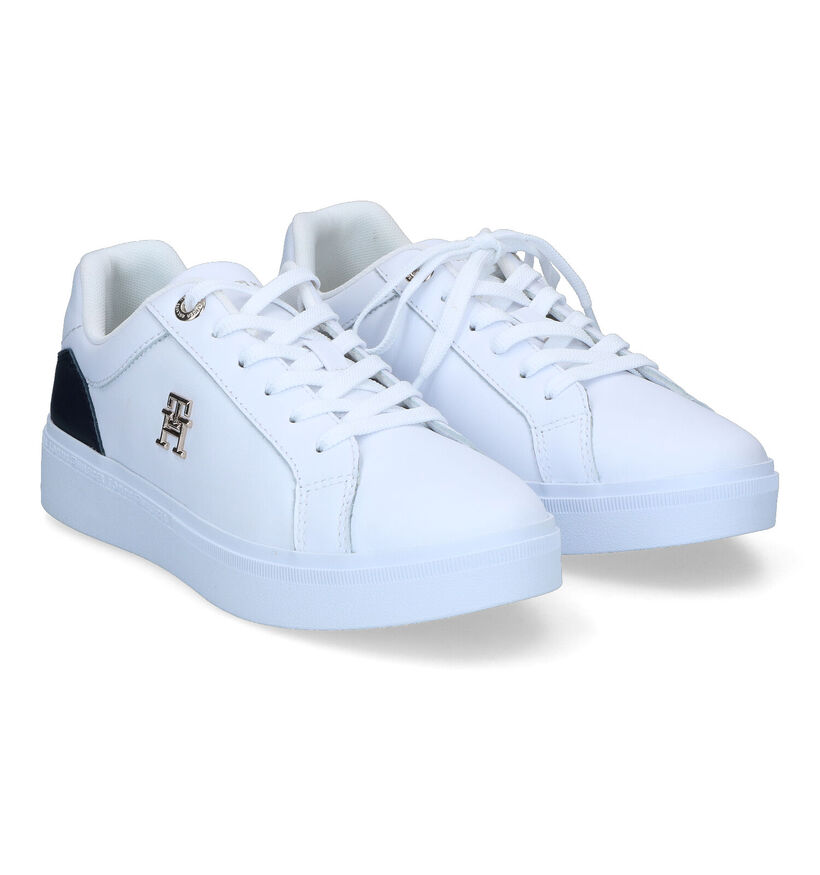 Tommy Hilfiger Court Baskets en Blanc pour femmes (318212)