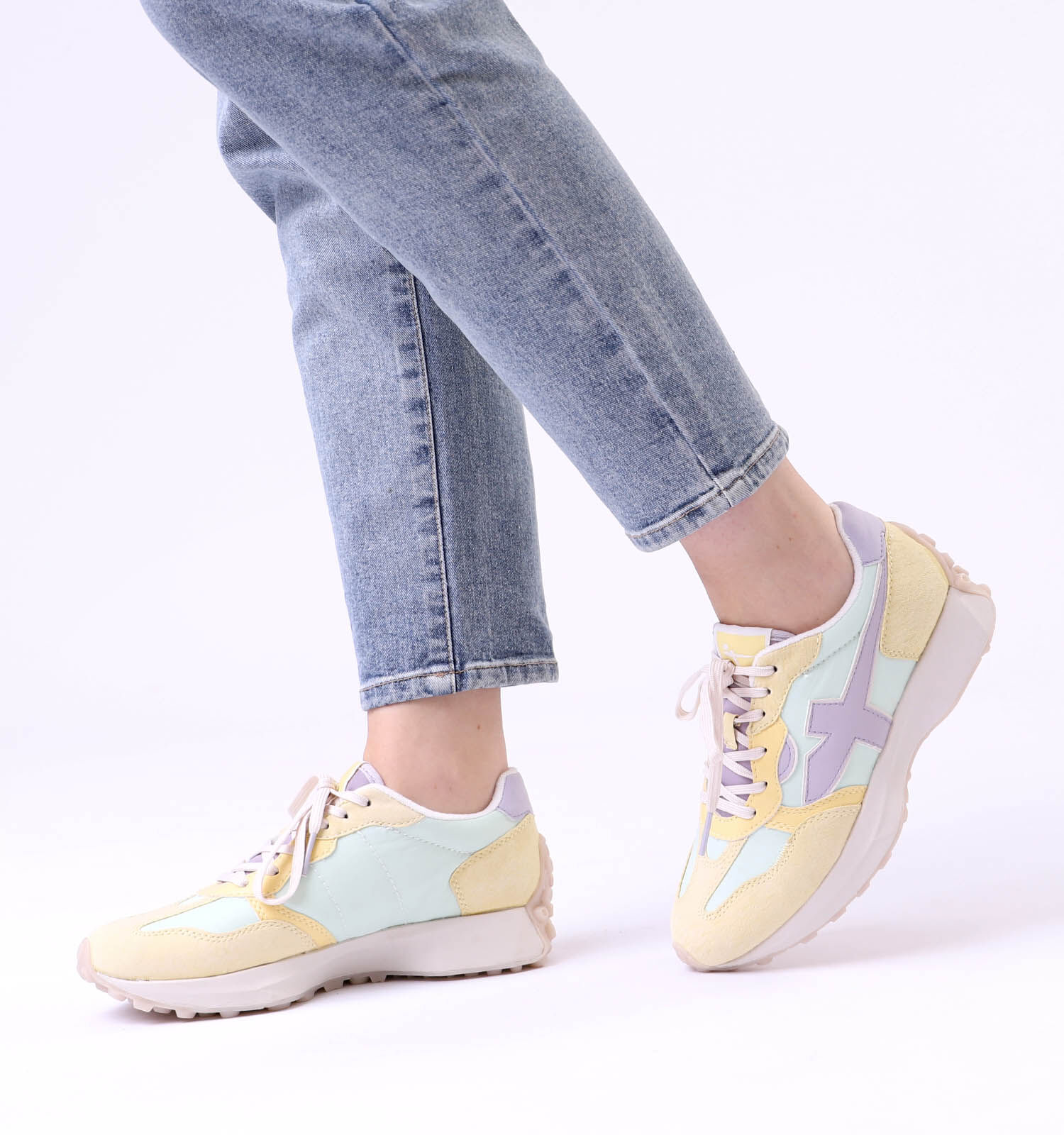 Gele sneakers tamaris 2025