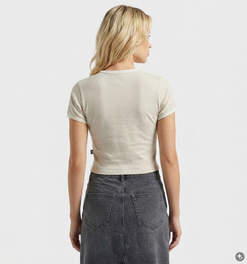 New Balance Trackside Ringer Beige T-shirt en Beige pour femmes (385902)