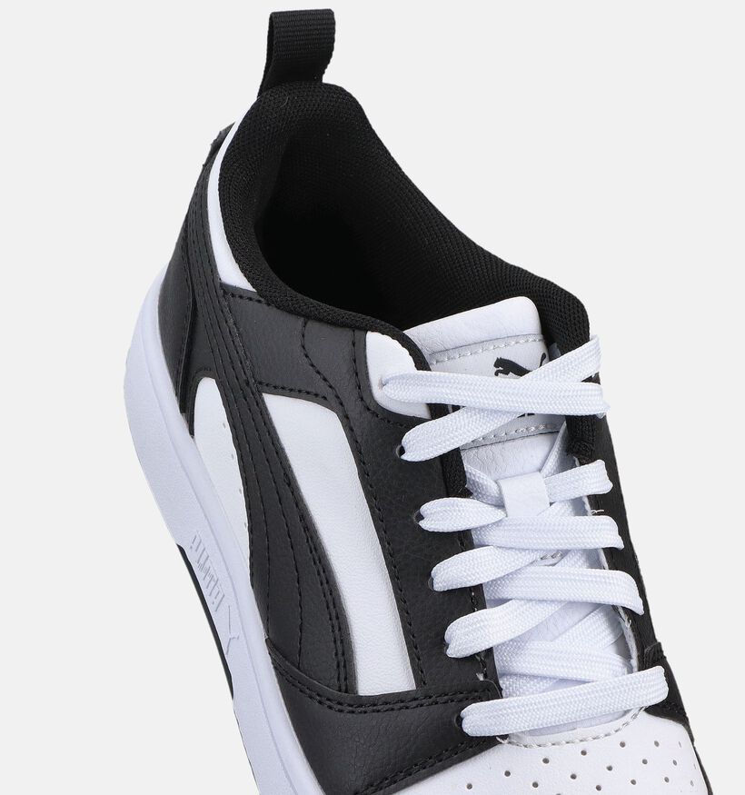 Puma Rebound V6 Witte/Zwarte Sneakers voor meisjes, jongens (366633) - geschikt voor steunzolen