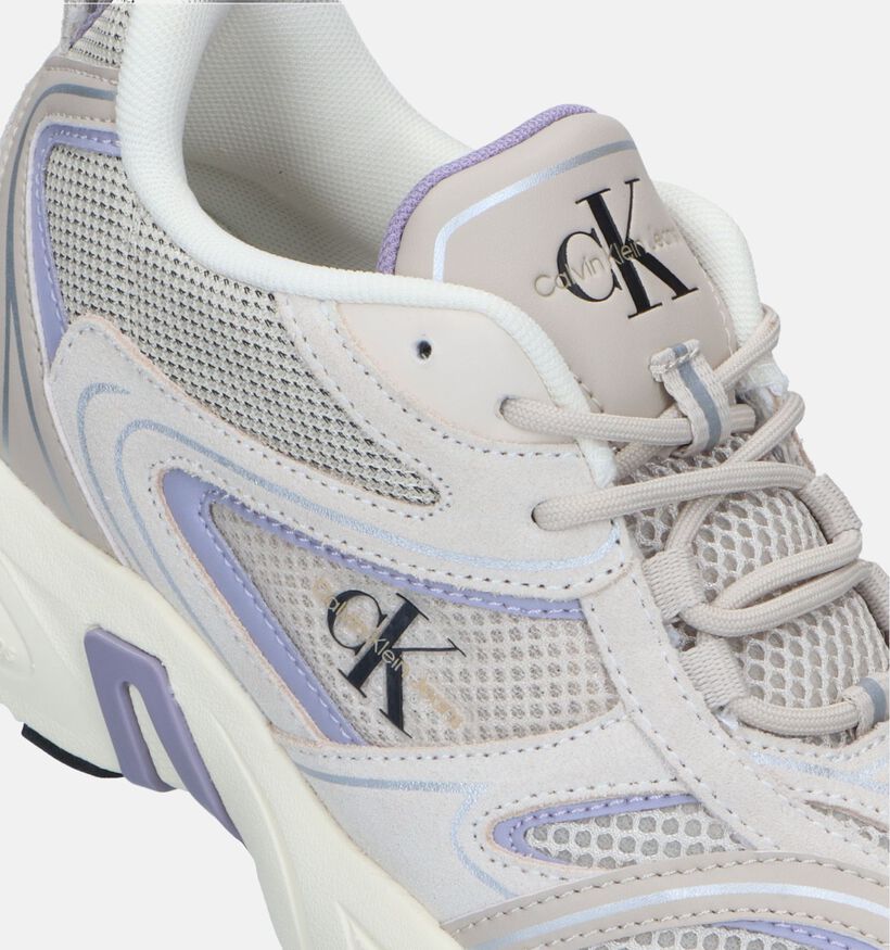 Calvin Klein Retro Tennis Baskets en Écru pour femmes (326392) - pour semelles orthopédiques