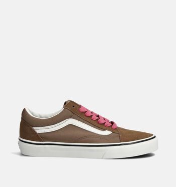 Sneakers bruin