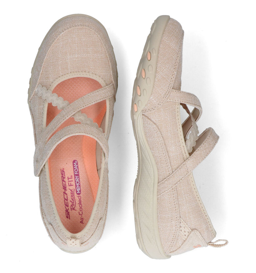 Skechers Breathe Easy Love Too Beige Instappers in stof (305524)