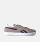 Reebok Court Retro Baskets en Gris pour hommes (351829)
