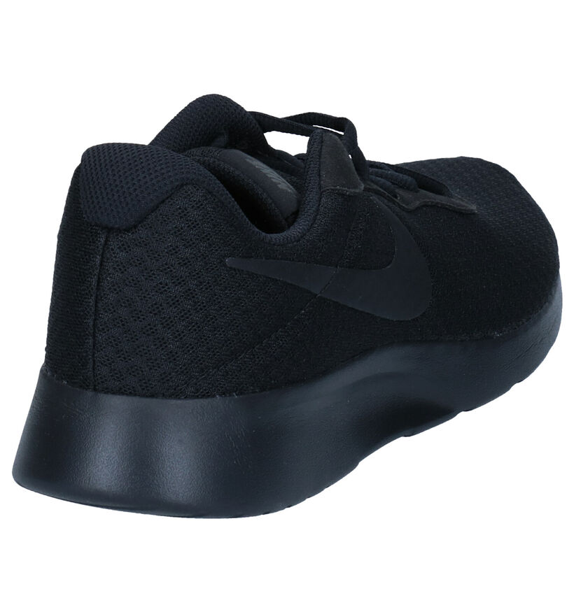 Nike Tanjun Zwarte Sneakers voor heren (309098)