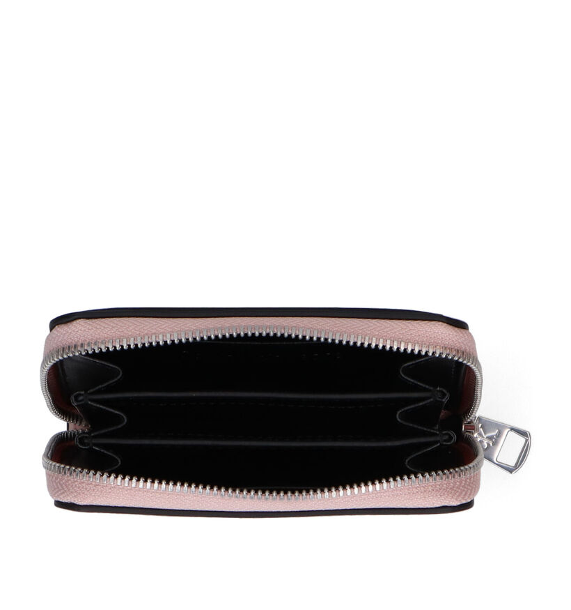 Calvin Klein Accessories Sculpted Mono Med Zip Around Portefeuille en Beige pour femmes (300965)