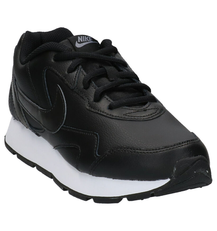 Nike Delfine Lea Baskets en Noir en cuir (261679)