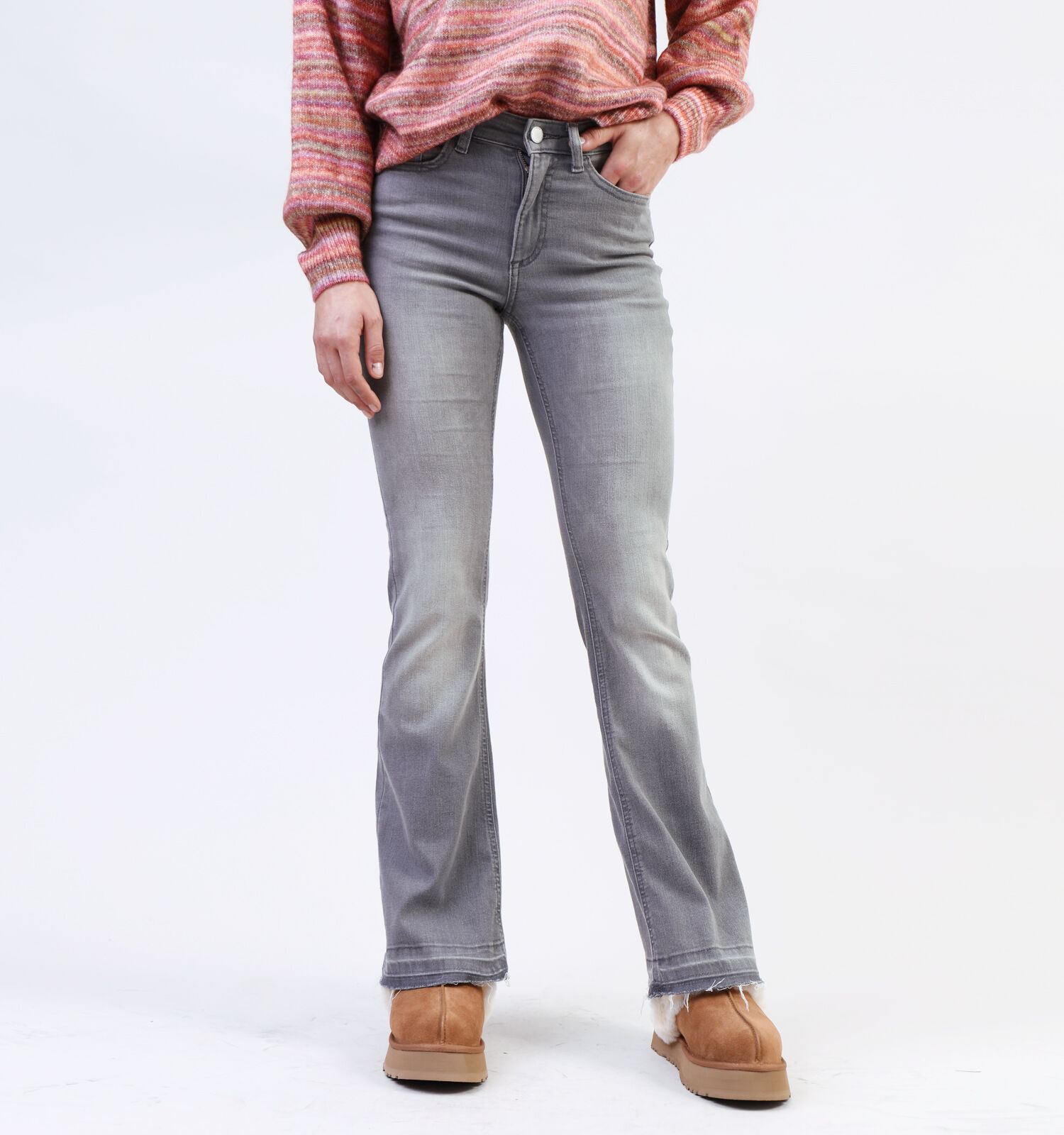 Vila Betty Raw Jeans bootcut en Gris Femmes Jeans en ligne sur TORFS.BE
