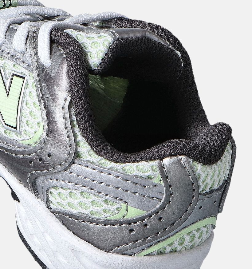 New Balance 530 Baskets en Argent pour filles, garçons (365013) - pour semelles orthopédiques
