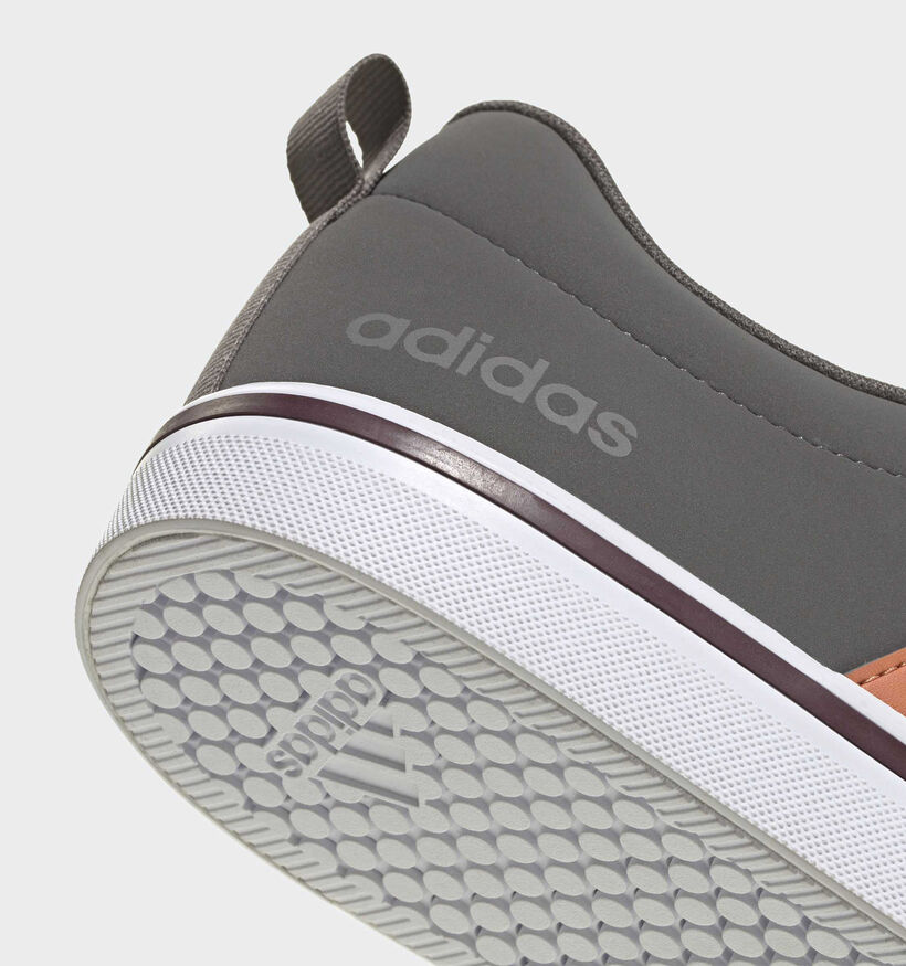 adidas VS Pace 2.0 Baskets basses en Gris pour hommes (372621) - pour semelles orthop&eacute;diques