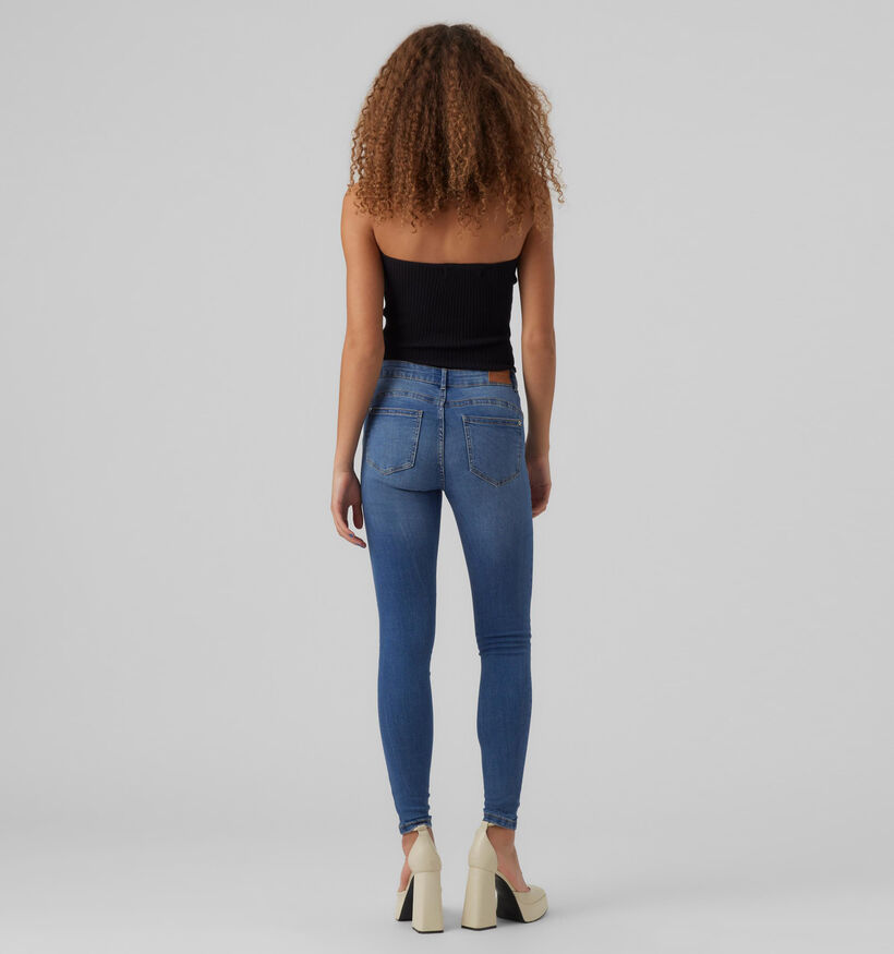 Vero Moda Alia Skinny jeans L30 en Bleu pour femmes (328945)