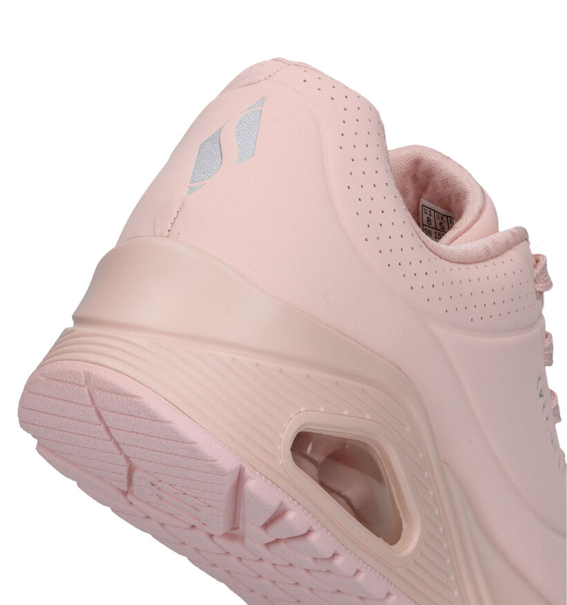 Skechers Uno Frosty Kicks Baskets en Rose pour femmes (319370) - pour semelles orthopédiques