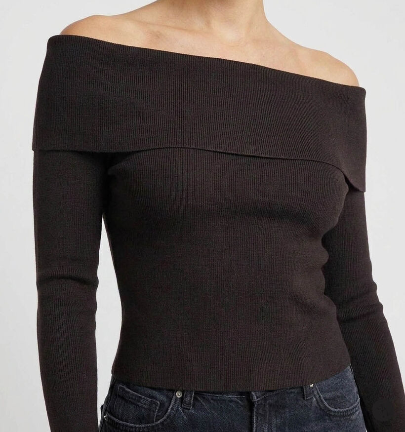JDY Astra Donkerbruine Off-shoulder T-shirt met Lange Mouwen voor dames (379364)