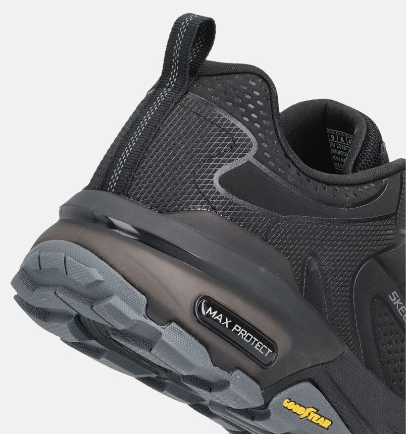 Skechers Max Protect Ironguard Chaussures de randonnée en Noir pour hommes (362189)
