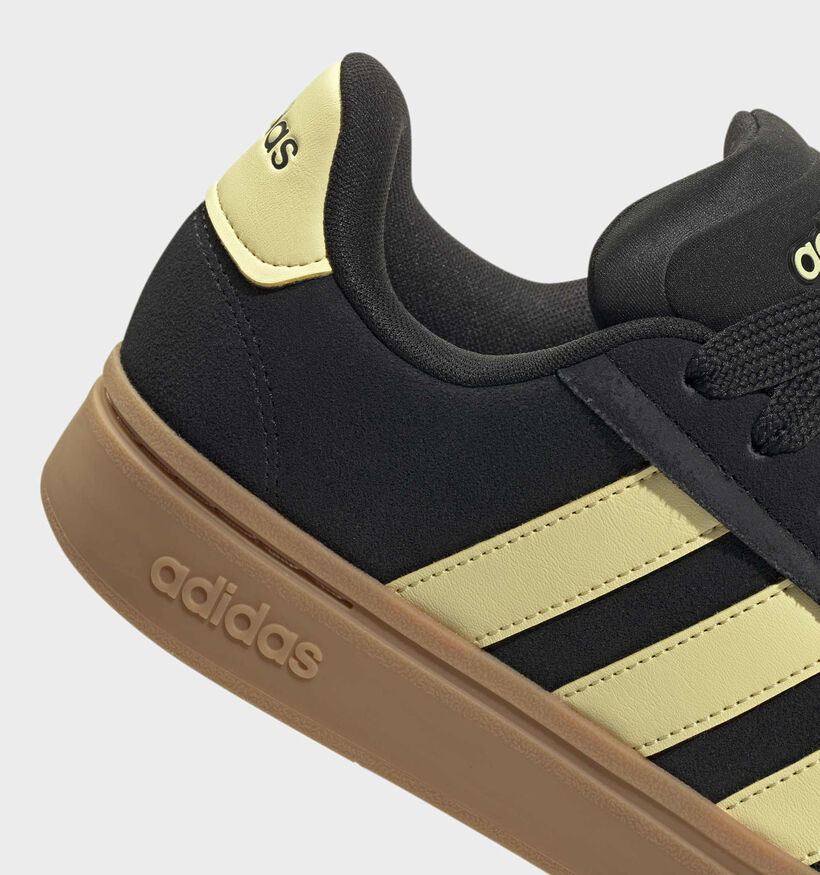 adidas Grand Court Alpha 00s Baskets en Noir pour femmes (343331)