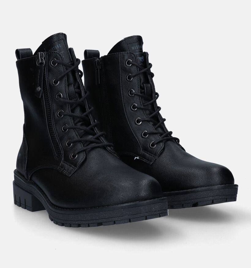 Mustang Boots à lacets en Noir pour femmes (345421)