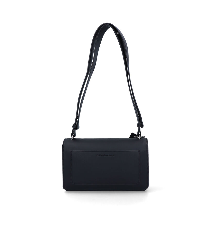 Calvin Klein Sculpted Sac porté croisé en Noir pour femmes (327722)