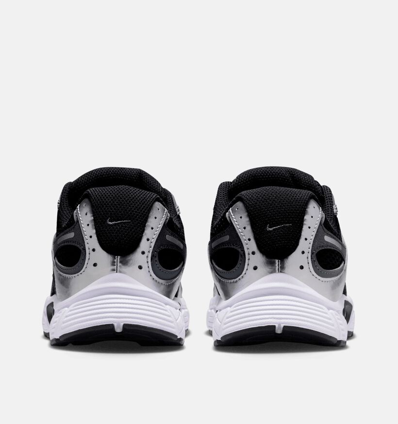 Nike V5 RNR Baskets basses en Noir pour gar&ccedil;ons (377287)