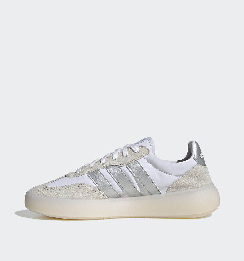 adidas Barreda Decode Baskets en Blanc pour femmes (350170)