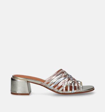 Nu-pieds or