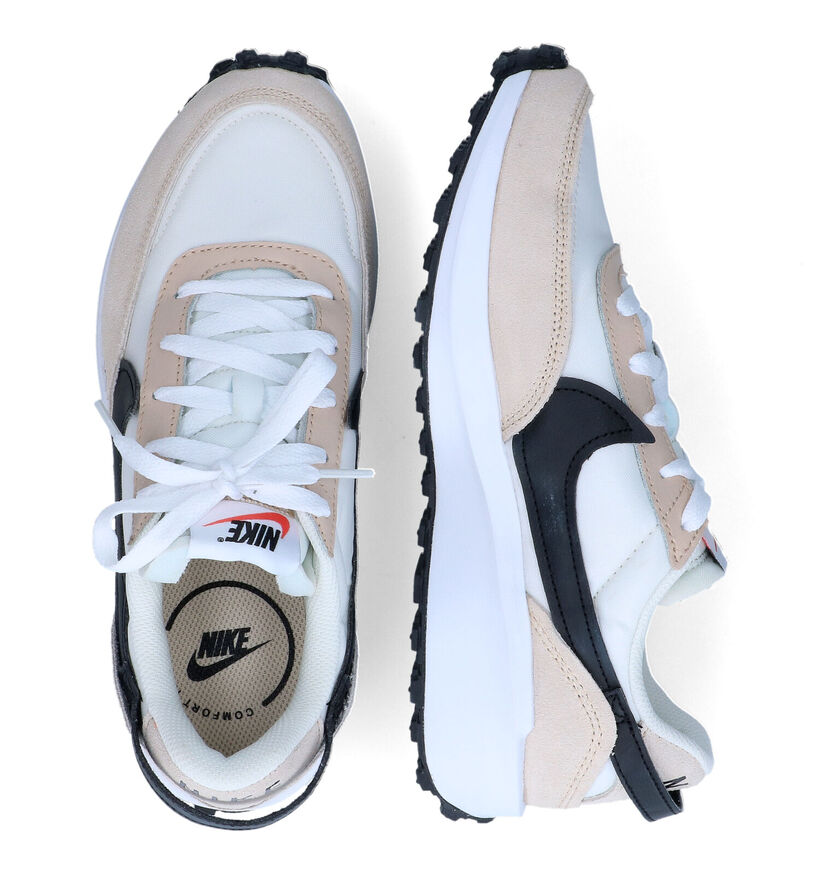 Nike Waffle Debut Baskets en Beige pour femmes (312168) - pour semelles orthopédiques