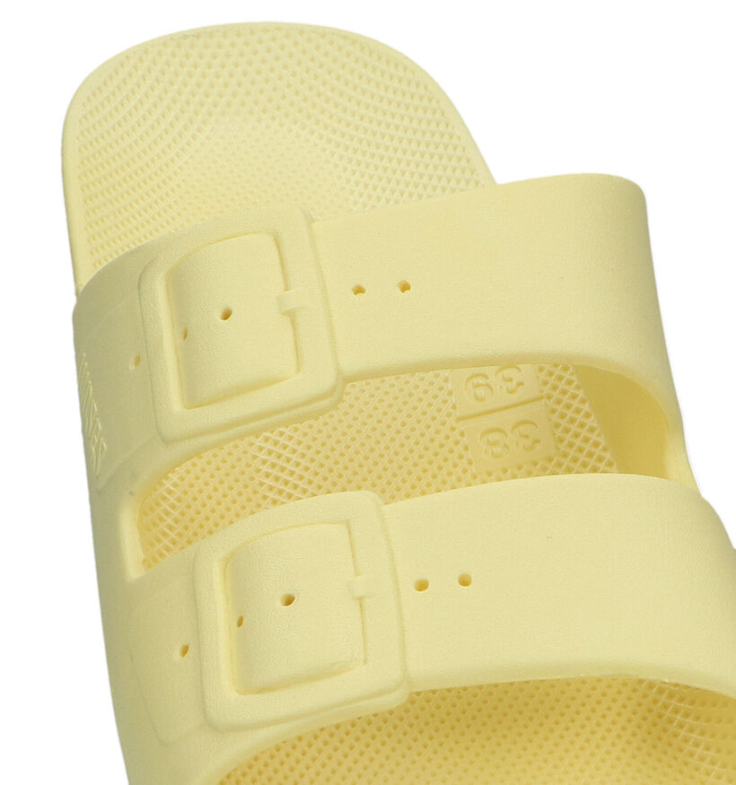 Freedom Moses Basic Nu-pieds en Jaune pour femmes (340274)