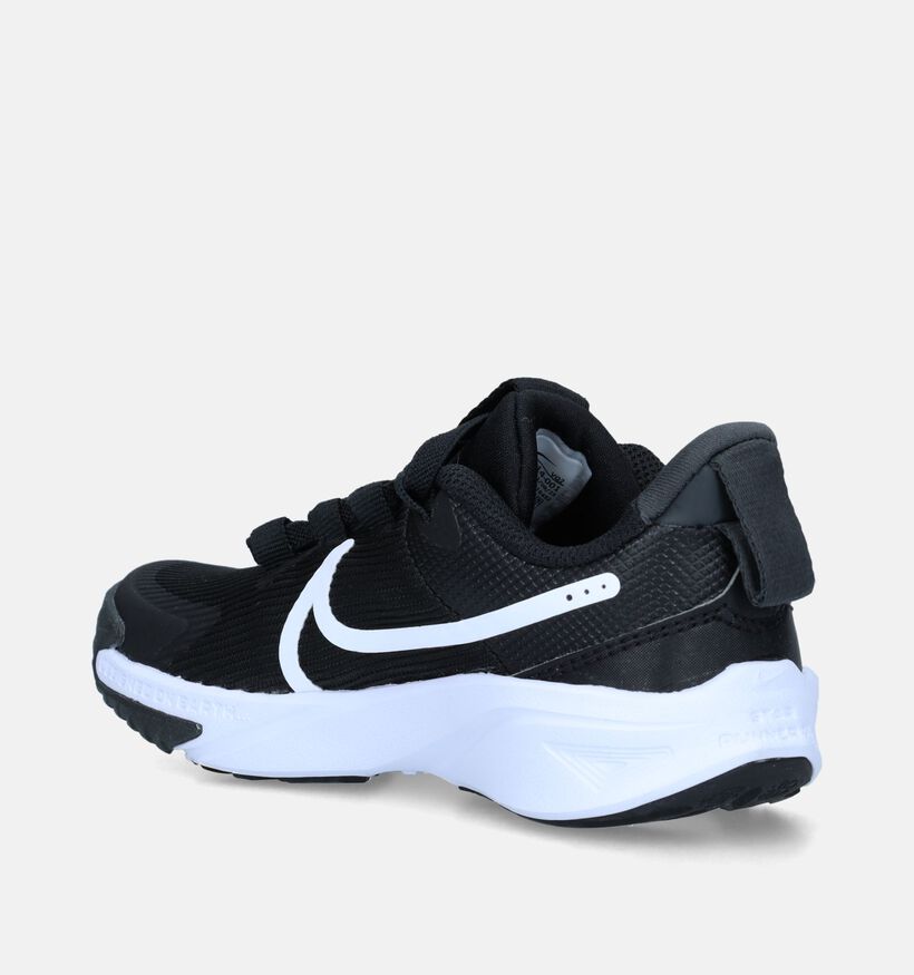 Nike Star Runner 4 Zwarte Sneakers voor jongens, meisjes (340240)