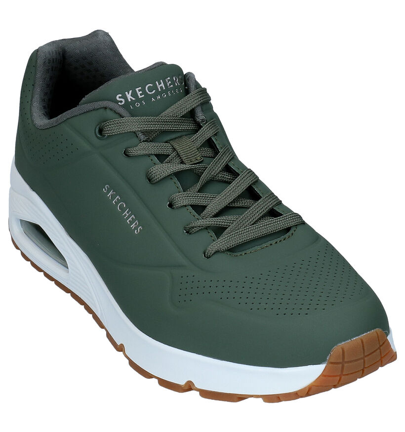 Skechers Uno Stand On Air Baskets en Noir pour hommes (359746)