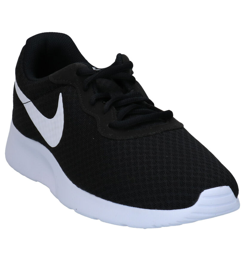 Nike Tanjun Zwarte Sneakers voor heren (309098)