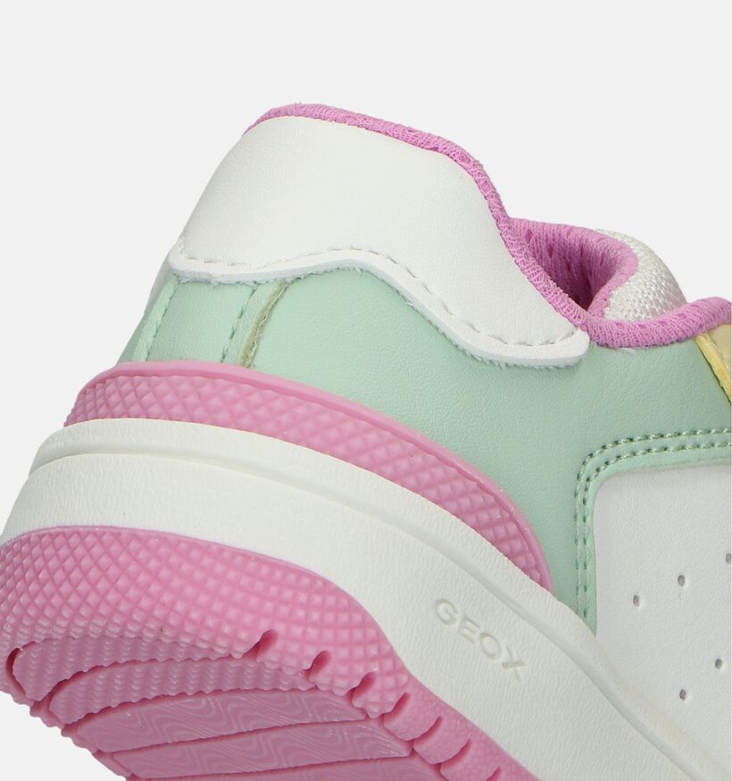 Geox Washiba Witte Sneakers Pastel voor meisjes (351935)