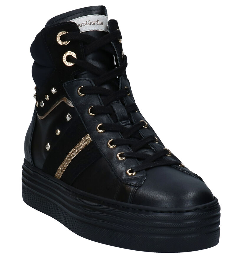 NeroGiardini Baskets montantes en Noir en cuir (296642)