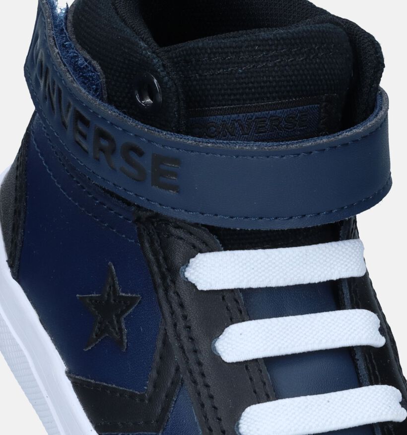Converse Pro Blaze Strap Sport Remasterd Baskets en Noir Converse Pro Blaze Strap Sport Remasterd Baskets en Noir pour garçons (328372)