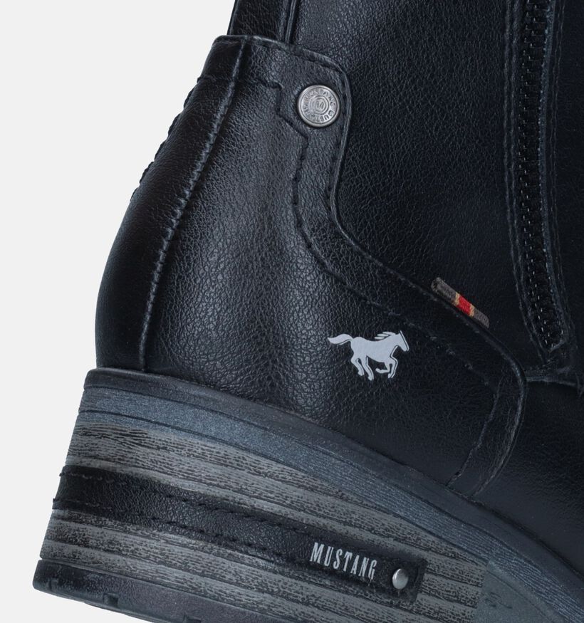 Mustang Boots à lacets en Noir pour femmes (329602)