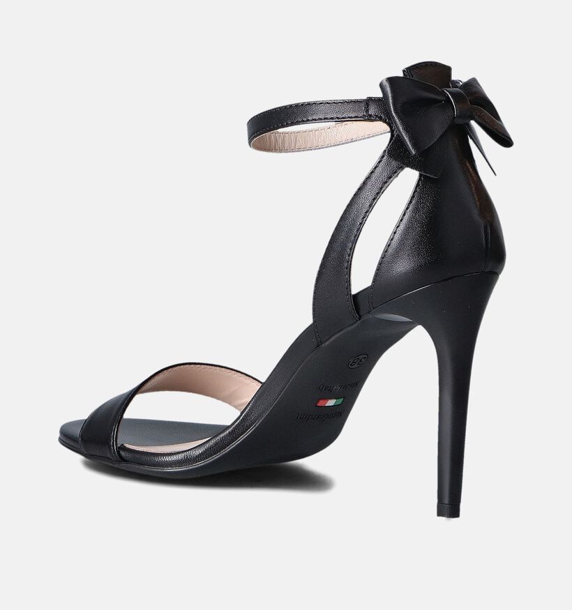 NeroGiardini Zwarte Sandalen met gesloten hiel voor dames (355965)